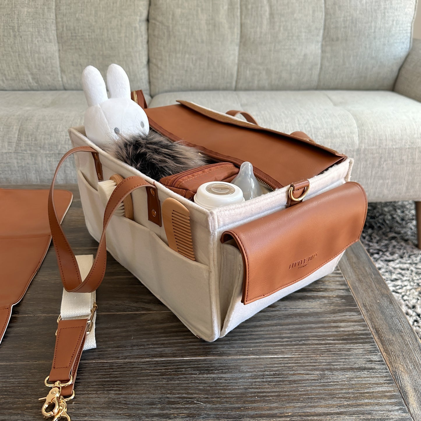 The Caddy Bag - Vegan Leather Top (Cream/Tan)